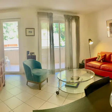 Holiday home One Bedroom Flat Near Monaco *